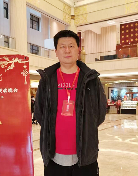 李鹏.jpg