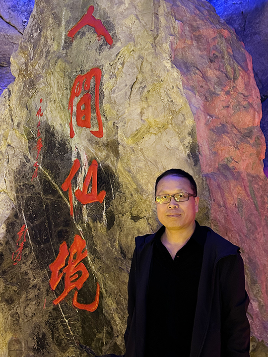 段全明个人照.jpg