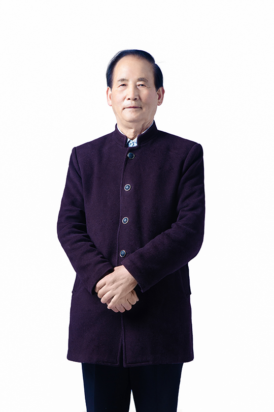 张明虎个人照.jpg