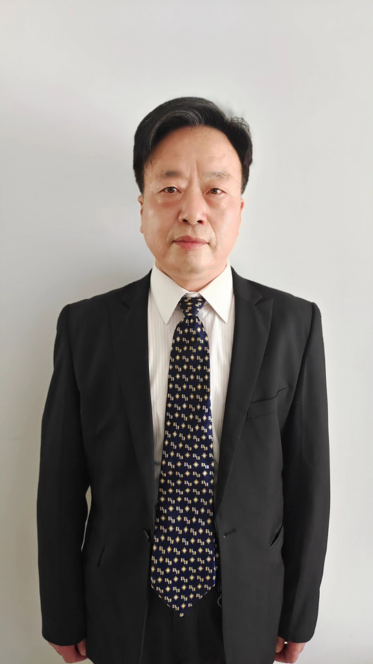 张运岚个人照片.jpg