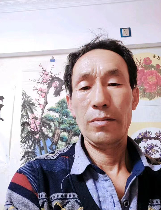 张兴荣个人照片.jpg