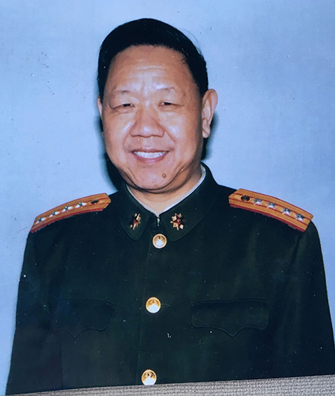 薛克彬照片.jpg