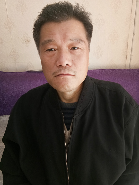 王大岭个人照片.jpg