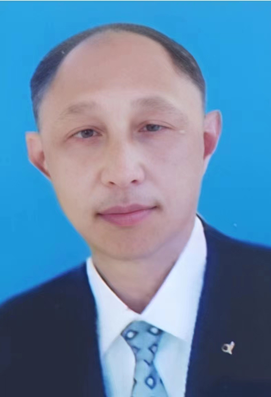 阎乃恒个人照片.jpg
