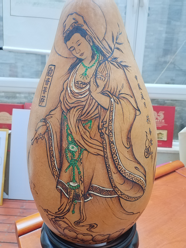 张太岭作品3《观音菩萨》.jpg