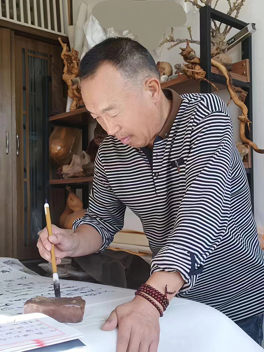 杨茂祥.jpg